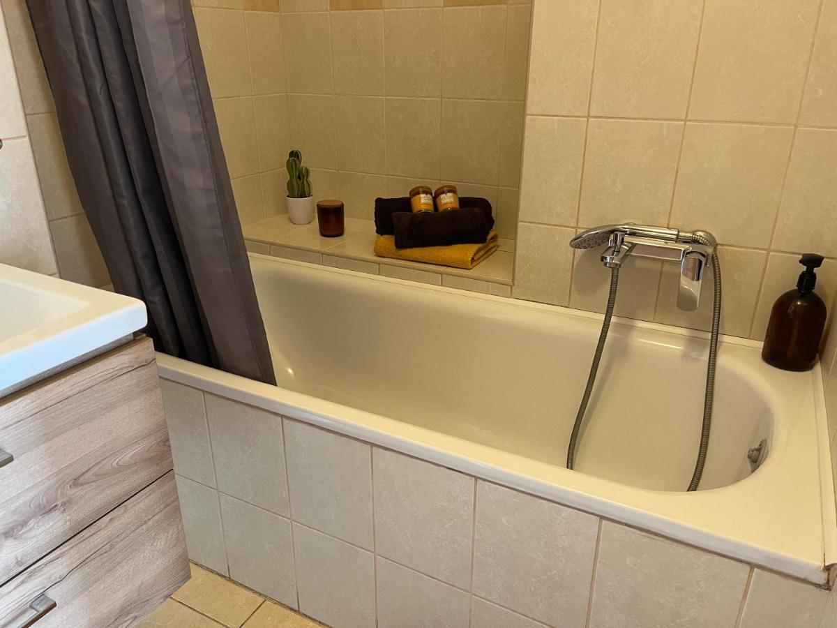 Vip Mini Resort,Private Parking & Balcony Budapeşte Dış mekan fotoğraf